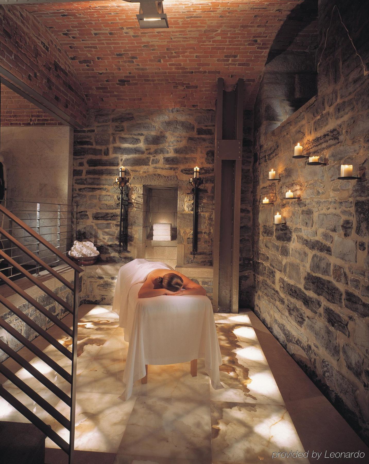 Hotel Le St. James Montreal Facilities photo